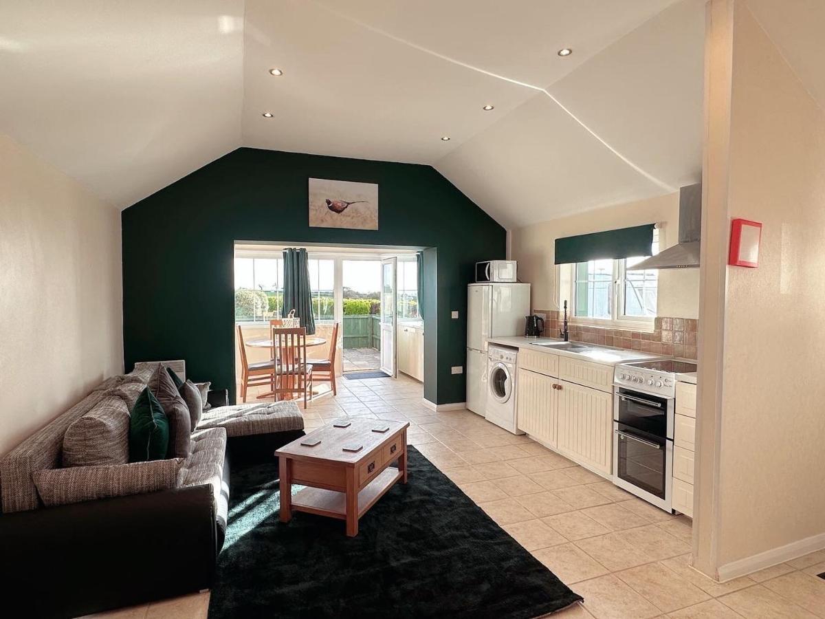 Apartamento Pheasants Nook Narberth Exterior foto